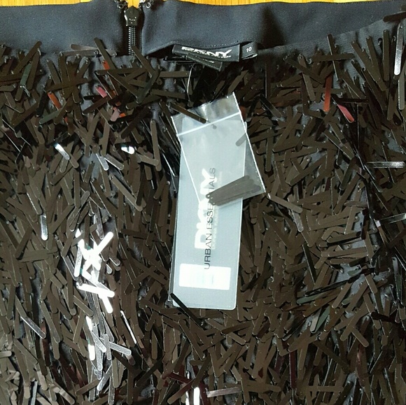 NWT$300 DKNY Black Sequin A Line Mini Skirt - Picture 5 of 8